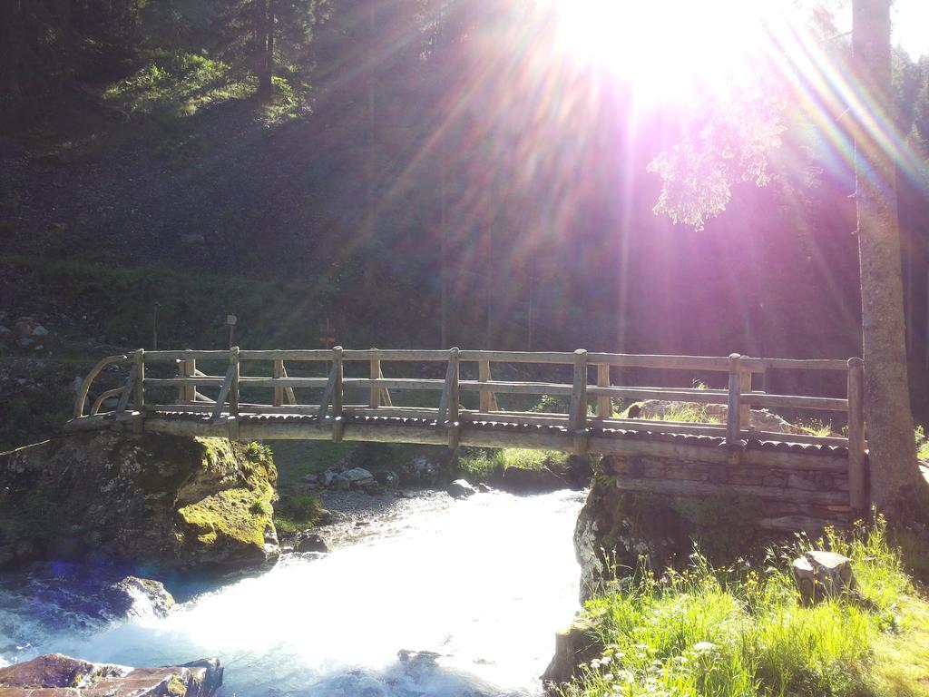 Appartamenti Rabbi Fonti Bagni di Rabbi Exterior foto