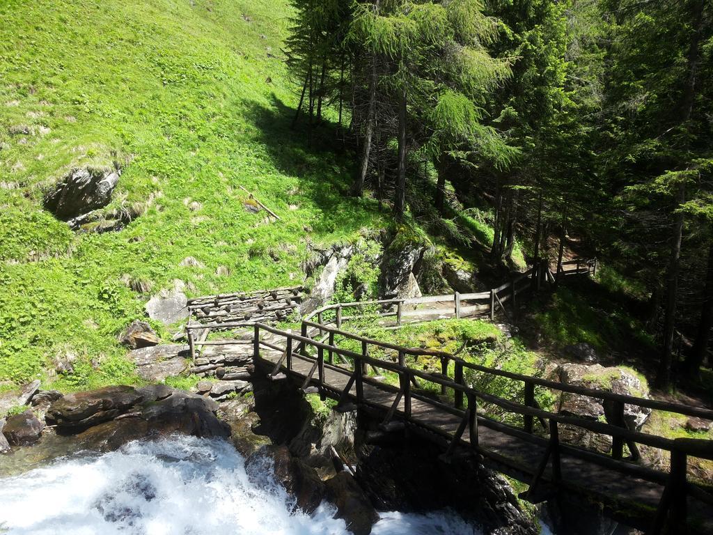 Appartamenti Rabbi Fonti Bagni di Rabbi Exterior foto